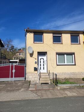 Foto - Doppelhaushälfte mit Garage -sehr geeignet für Familien