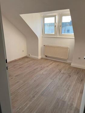 Foto - 2 Zimmer Dachgeschoßwohnung zur Miete in Germersheim