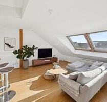 Helle 2-Zimmer Dachgeschosswohnung mit Dachterrasse in Untermenzing - München Allach-Untermenzing