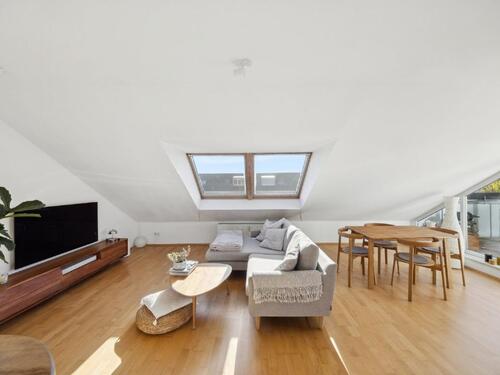 Foto - 2 Zimmer Dachgeschoßwohnung zur Miete in München