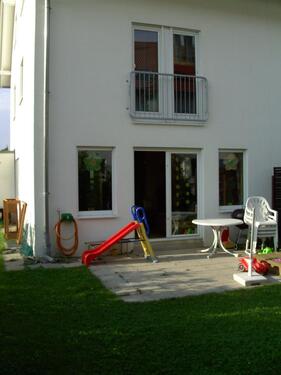 Foto - Reiheneckhaus mit Garage - 1.200,00&nbsp;EUR Kaltmiete, ca.&nbsp; 134,00&nbsp;m&sup2;