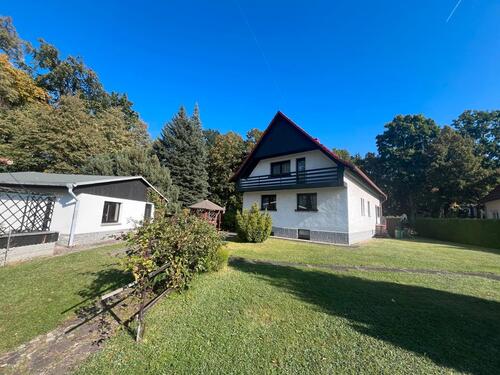 Foto - Ein-Zwei-Familienhaus im Kurviertel Bad Lausick direkt am Wald