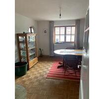 Freundliche 3,5 Zimmer-Wohnung in Neukirchen beim Heiligen Blut - Neukirchen bei Heiligen Blut