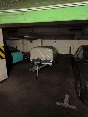 Foto - Tiefgaragenstellplatz zum vermieten im EKZ Röttgen