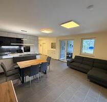 4-Zimmer Terrassenwohnung inkl. Garage, Stellplatz, Garten in Teu - Teublitz