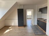 Foto - Hell, renoviert, Balkon -neue Einbauküche & Tageslichtbad