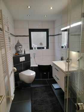 Foto - sonnige, sehr ruhige 2 ZKB - 850,00&nbsp;EUR Kaltmiete, ca.&nbsp; 80,00&nbsp;m&sup2;