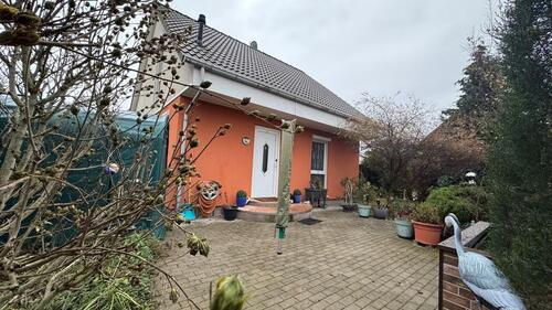 Foto - 7 Zimmer Einfamilienhaus zur Miete in Halle (Saale)