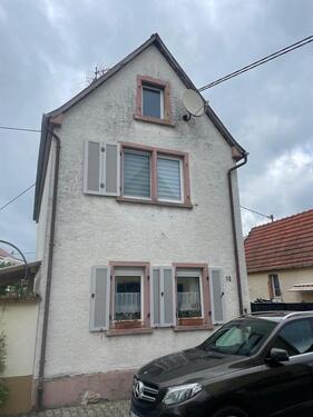 Foto - Provisionsfrei 1 freistehende Familienhaus mit Garten