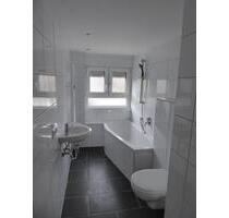 Helle 4 Zimmer Küche Bad Dachgeschosswohnung über 2 Etagen - Bad Bergzabern