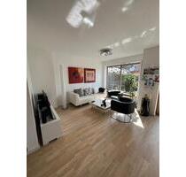 Provisionsfrei: Gepflegtes Quattrohaus mit sonnigem Westgarten - Essenbach