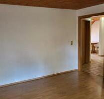 2 Zimmer Wohnung mit EBK - 400,00&nbsp;EUR Kaltmiete, ca.&nbsp; 50,00&nbsp;m&sup2; in Satteldorf (PLZ: 74589)