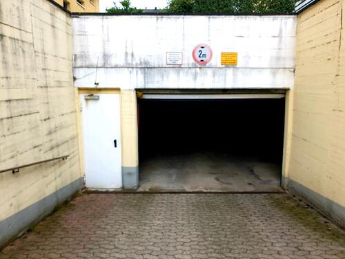 Foto - Großer TG-Stellplatz in 40764 Langenfeld Uhlandstr. 4-6