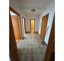 Wohnung in Remscheid - 860,00&nbsp;EUR Kaltmiete, ca.&nbsp; 67,00&nbsp;m&sup2; in Remscheid (PLZ: 42899) Lüttringhausen