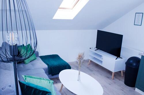 Foto - Möblierte 2-Zimmer Wohnung mit EBK, Klima, WiFi in Bühl, Neusatz