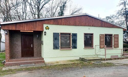 Foto - Vereinshaus zu vermieten - 80,00 EUR Kaltmiete,