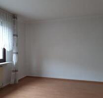 Schöne helle 2-Raum-Wohnung (50 qm) mit EBK in Essen-Borbeck