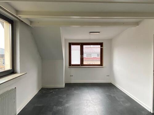 Foto - 3 Zimmer Dachgeschoßwohnung zur Miete in Burscheid