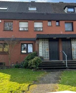Foto - Familienfreundliches Reihenmittelhaus mit großem Garten