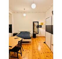 Altbau-Wohnung in Hochparterre-Lage | 75 m² | Energieeffizienz B - Berlin Friedrichshain-Kreuzberg