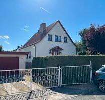 Einfamilienhaus mit großem Grundstück zu verkaufen, auch teilbar - Erfurt Daberstedt