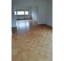 Vermiete 5-Zimmer Wohnung in Biebertal