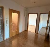 Moderne lichtdurchflutet 2 Zimmerwohnung mit Garten - Sömmerda