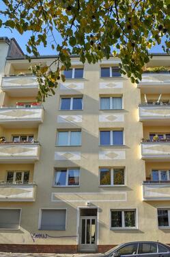 Foto - 1-Zimmerwohnung im 2. Obergeschoss des Hinterhauses unweit des Bahnhofs Südkreuz