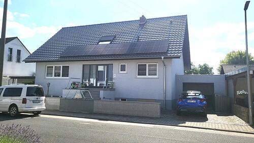 Foto - Einfamilienhaus mit Pool, Solar, Kaminofen uvm.