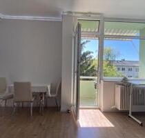 All Inclusive, WLAN, Strom, Küche, mit Balkon in Berlin