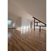 Helle und große 4 Zimmer Wohnung in Upahl - Grevesmühlen