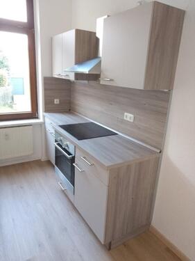 Foto - 2 Raumwohnung nähe Krankenhaus , Einbauküche , Stellplatz