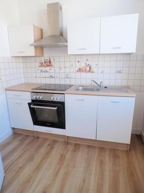 Foto - ** mit Küche ** 2 Zimmer Wohnung direkt am Markt in Werdau zu vermieten!