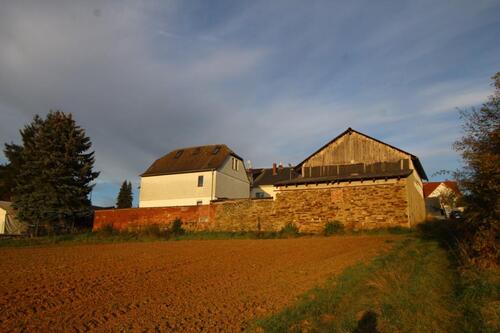 Foto - 1-2 Fam. Haus mit großen GaragenHofreite in Bad Camberg Ortsteil