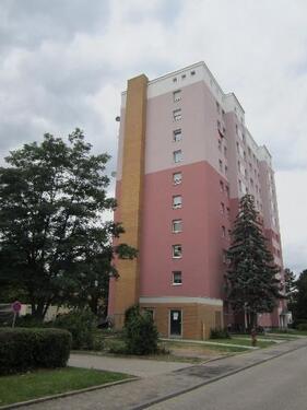 Foto - Wer will mich!? Interessante Neu Renovierte 3-Zimmer-Wohnung