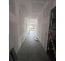 Dachgeschosswohnung in Platten - 950,00&nbsp;EUR Kaltmiete, ca.&nbsp; 84,00&nbsp;m&sup2; in Osann-Monzel (PLZ: 54518)