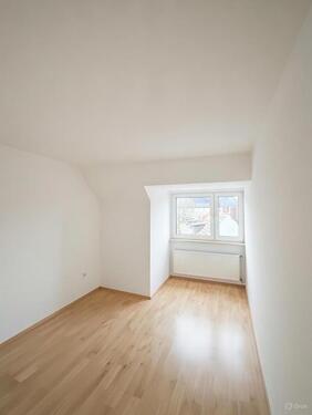 Foto - Charmante 2-Zimmer-Dachgeschosswohnung mit ca. 50 m² in zentraler