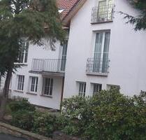 Parterrewohnung in Helsa mit Vorgarten in Waldnähe