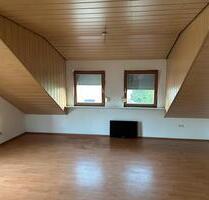 Wohnung DG - 1.050,00 EUR Kaltmiete, in Schmelz (PLZ: 66839)