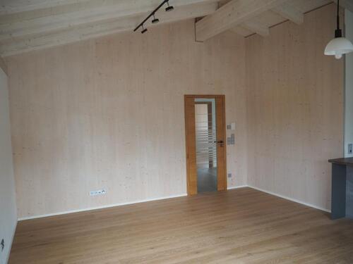 Foto - 3 Zimmer Dachgeschoßwohnung zur Miete in Weiden in der Oberpfalz