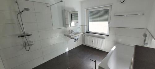 Foto - 4-ZKB-Hochparterrewohnung in Zweifamilienhaus - Hünfeld OT