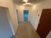 Foto - 2 Zimmer DG-Wohnung ab sofort bezugsfrei
