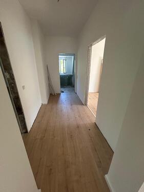 Foto - 4-Zimmer-Wohnung-135 m²- frisch saniert- Saarbrücken-Rußhütte