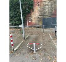 Stellplätze Parkplätze PKW Oberhausen Sterkrade HBF abschließbar
