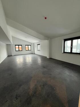 Foto - Büro Lagerfläche oder Sonstige Nutzung 67qm Hohe Decken