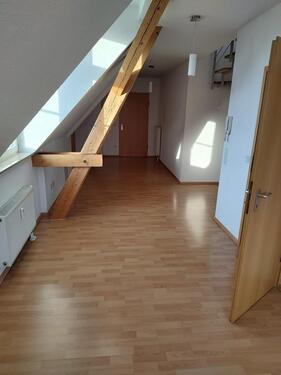 Foto - Attraktive 2,5-Zimmer-Wohnung in ruhiger Lage – ideal für Singles