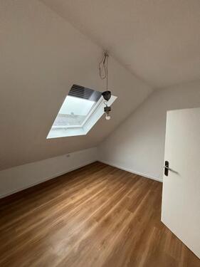 Foto - Dachgeschoss Wohnung in Holzwickede Mitte frei