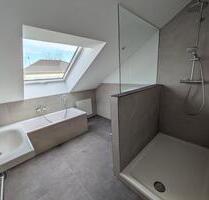 Stilvolle 3-Zimmer-Dachgeschosswohnung (Erstbezug) - Föhren