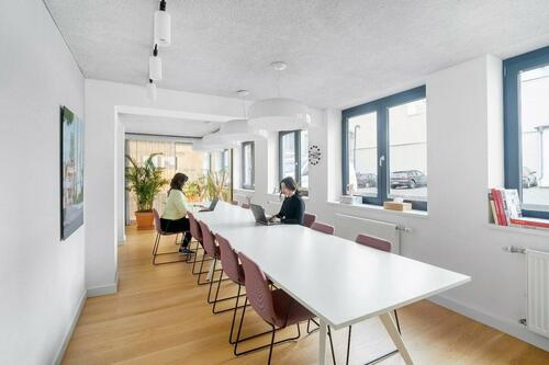Foto - Wunderschön eingerichtete Büroräume für 5 Personen in Spaces Breite Strasse