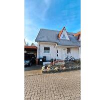 Freundliche DHH zu vermieten - 1.300,00 EUR Kaltmiete, in Lübeck (PLZ: 23569) Kücknitz